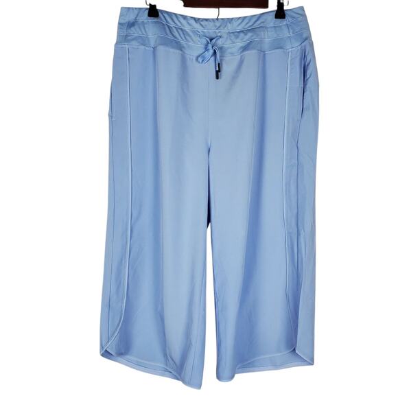 NEW Willit Ulta Soft Wide Leg Capri XL Baby Blue Pull On Lightweight Stretch UPF - Picture 2 of 16
